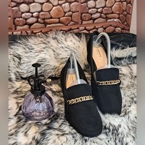 LIZ Claiborne Manhattan Pumps